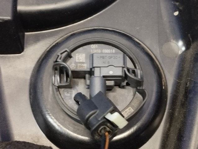MERCEDES A2137205205 Стеклоподъемник передней правой двери в наличии Украина
