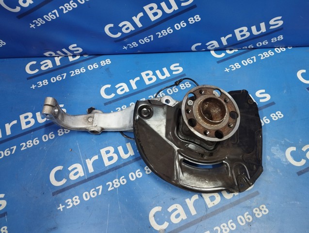 Кулак поворотный передний левый A2223321901 MERCEDES