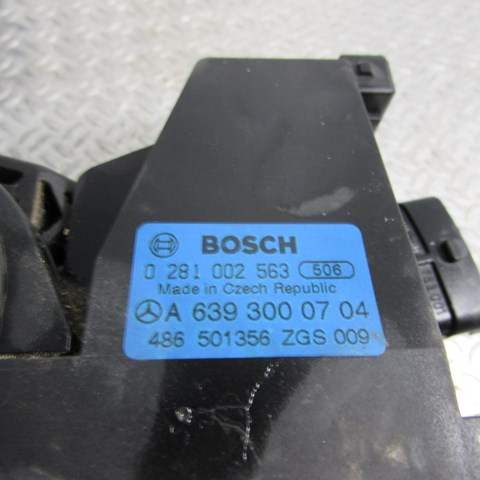6393000704 MERCEDES Педаль газа купить в Ирпень