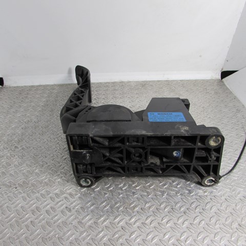 MERCEDES A6393000704 Педаль газа (акселератора) в наличии Тернополь