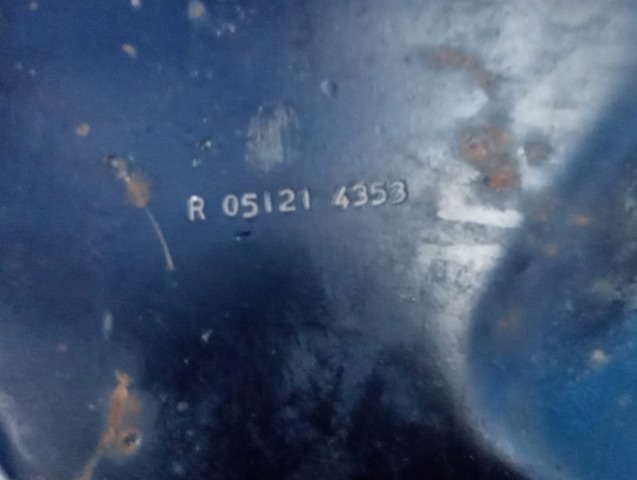 Рычаг передней подвески нижний левый A6393300410 MERCEDES