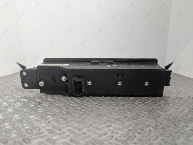 A6395450613 MERCEDES Кнопочный блок управления стеклоподъемником передний правый купить в Павлоград