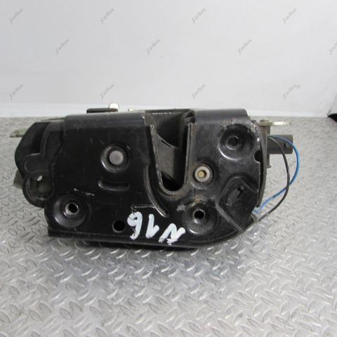 MERCEDES A6397200435 Замок двери передней левой в наличии Киев