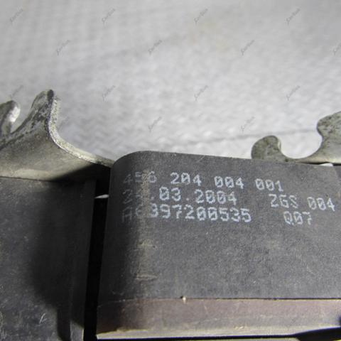 MERCEDES A6397200535 Замок передней правой двери в наличии Полтава