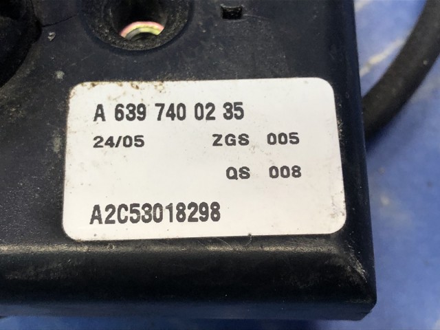 MERCEDES A6397400235 Замок двери задней левой распашной в наличии Каменское