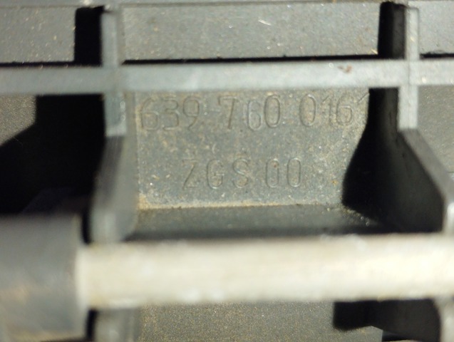 MERCEDES 6397600161 Ручка крышки багажника (двери 3/5-й задней) внутренняя в наличии Чернигов