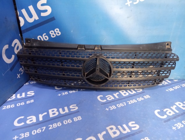 Облицовка радиатора A6398800185 MERCEDES