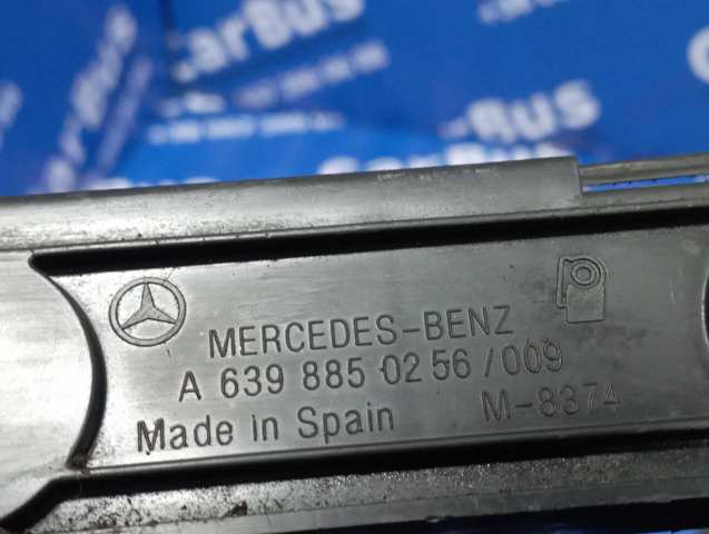MERCEDES 6398850256 Кронштейн бампера заднего правый в наличии Кривой Рог