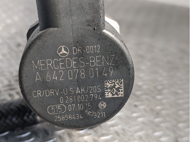 Регулятор (клапан) давления топлива mercedes A6420780149