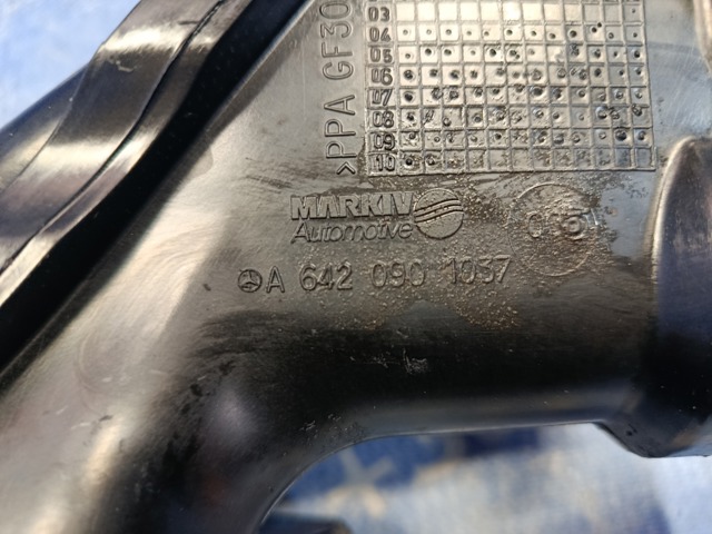 MERCEDES A6420901037 Патрубок дроссельной заслонки в наличии Украина