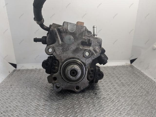 Насос топливный высокого давления A6510702801 MERCEDES