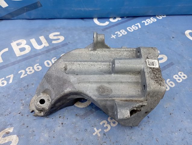 A6512230004 Кронштейн подушки (опоры) двигателя левой купить Черновцы