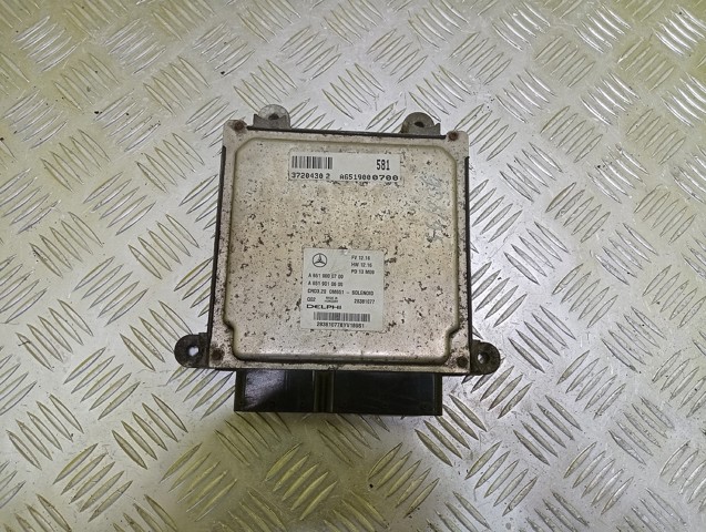 ЭБУ двигателем A6519000700 MERCEDES