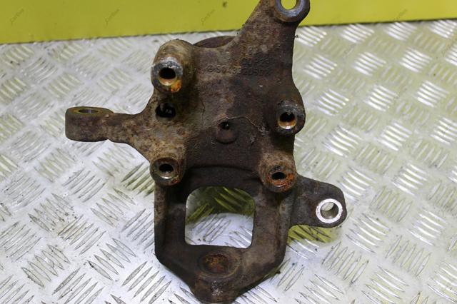 MERCEDES 9043320502 Цапфа (поворотный кулак) передний правый в наличии Винница