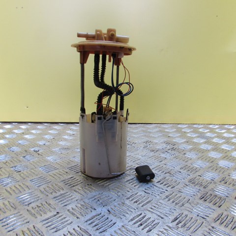 Топливозаборник (колба в бак) mercedes A9064703094