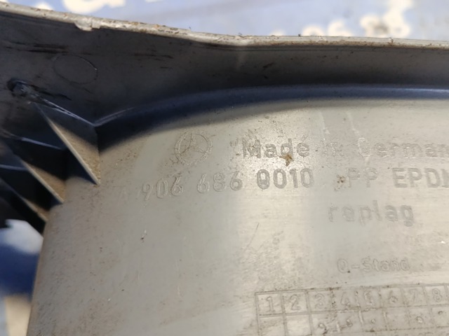 Надставка двери передней A9066860010 MERCEDES