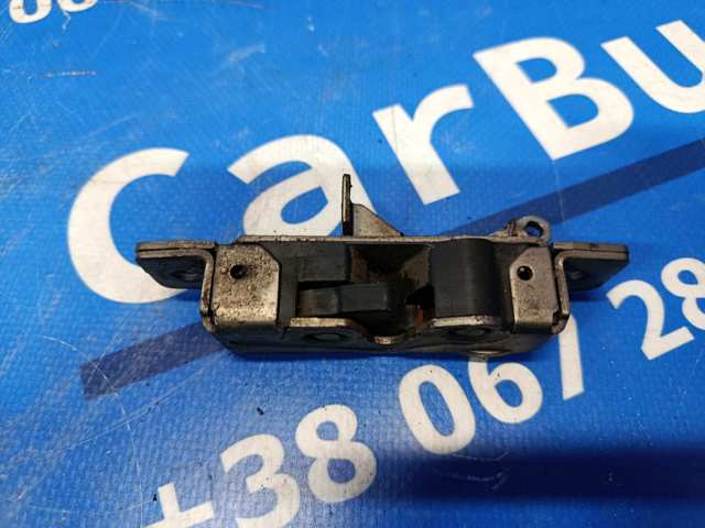 MERCEDES A9067301335 Замок двери боковой сдвижной правой в наличии Сумы