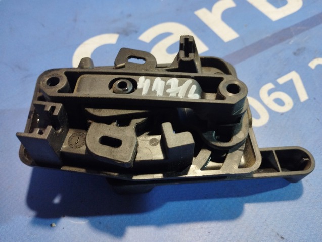MERCEDES A9067400188 Ручка двери задней (распашной) левая внутренняя в наличии Винница