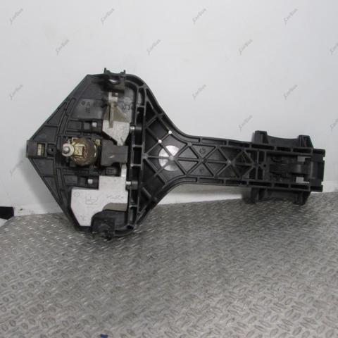 MERCEDES A9067601034 Держатель наружной ручки двери передней правой в наличии Кривой Рог