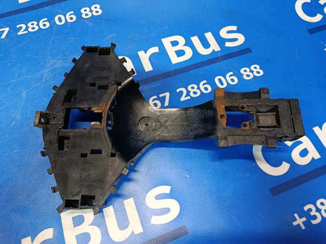 Держатель наружной ручки сдвижной двери правой A9067601234 MERCEDES