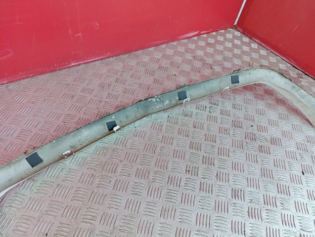 A9068880051 MERCEDES Накладка решетки радиатора нижняя купить в Черкассы