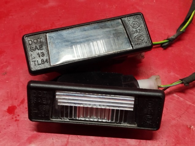 Фонарь освещения номерного знака A9069062100 MERCEDES