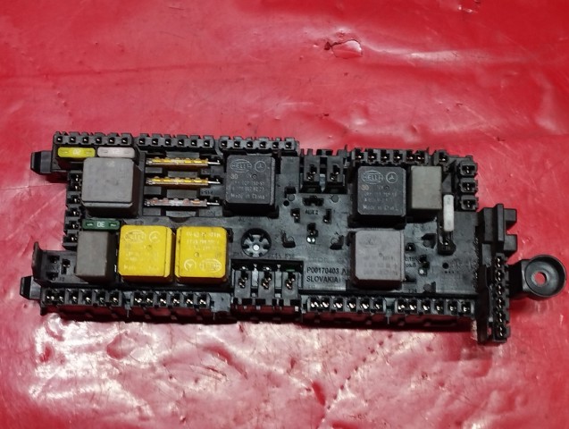 Коробка предохранителей A9075450100 MERCEDES
