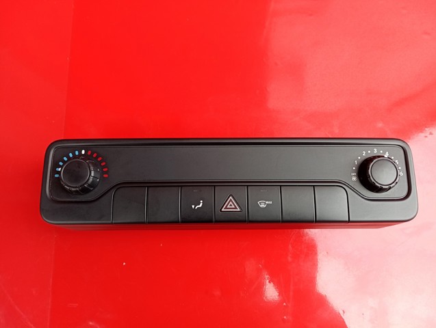 Блок кнопок центральной консоли A9079054006 MERCEDES
