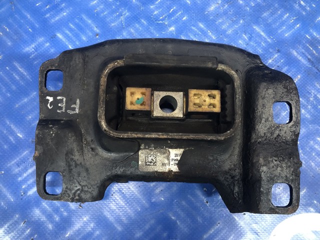 FORD AV617M121BC Подушка (опора) двигателя левая верхняя в наличии Ужгород