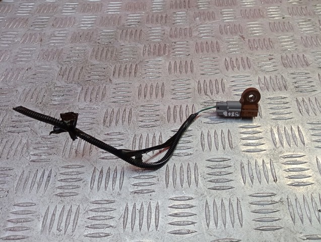Датчик Эйрбэг передний FH2214B006BA LAND ROVER