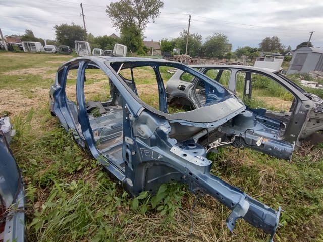 Крыло заднее правое GJ5Z7827840A FORD