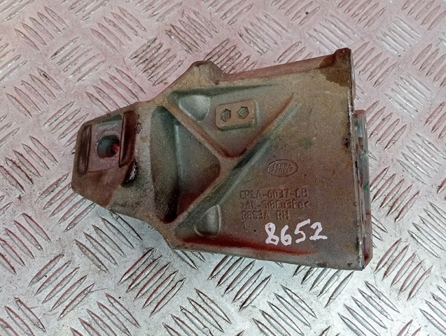 LR033181 LAND ROVER Кронштейн подушки (опоры) двигателя правой купить в Черновцы