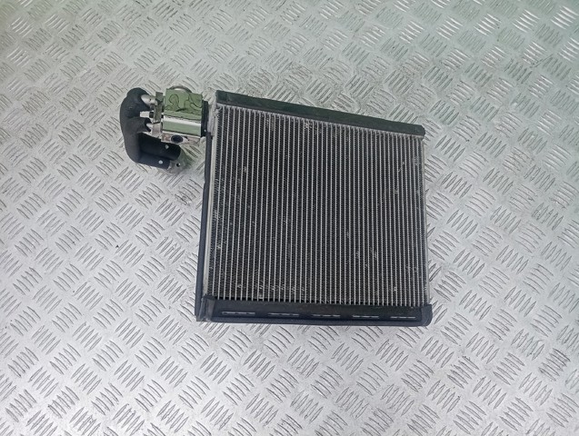 LAND ROVER LR036364 Радиатор печки в наличии Чернигов