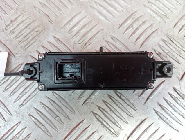 LR042264 LAND ROVER купить в Сумы