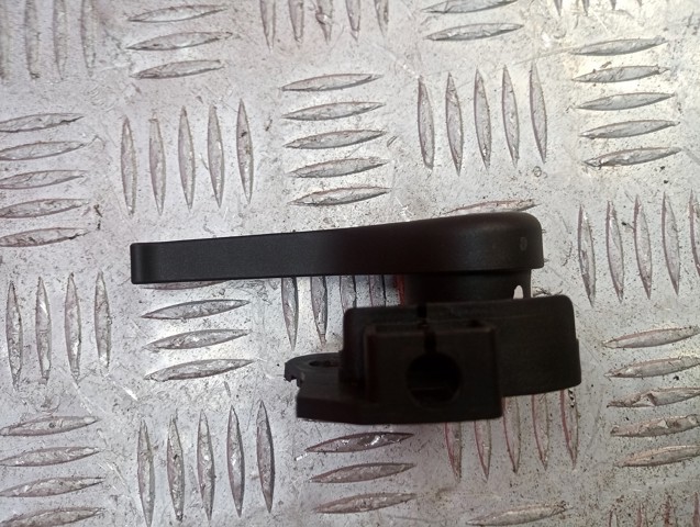 LR050803 LAND ROVER Ручка открывания капота купить в Одесса