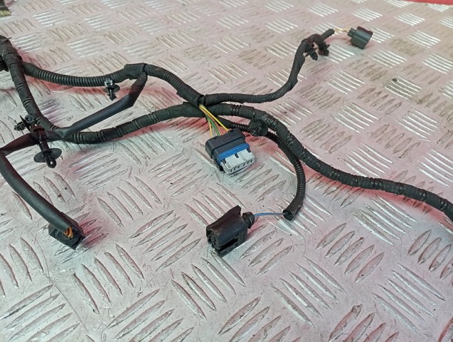 LR053136 LAND ROVER купить в Винница