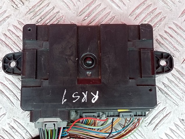 LR059765 LAND ROVER купить в Харьков