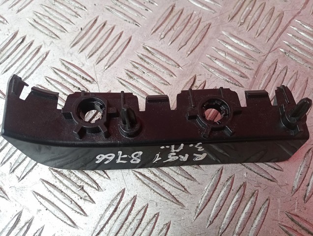 Правое крепление заднего бампера LR066744 LAND ROVER