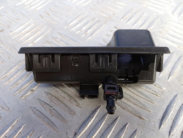 PAB827566B VAG Кнопка привода замка багажника купить в Сумы