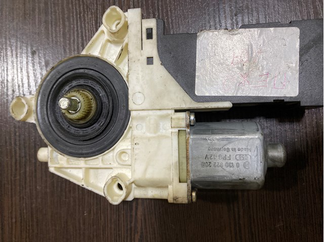 1137328125 PEUGEOT Мотор стеклоподъемника двери передней левой купить в Черкассы