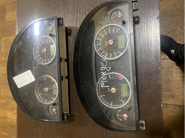 Приборная доска 1S7F10841 FORD