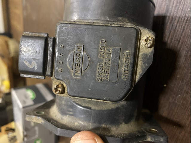 NISSAN 226802J200 Датчик потока (расхода) воздуха, расходомер M.A.F. - (Mass Airflow) в наличии Кривой Рог