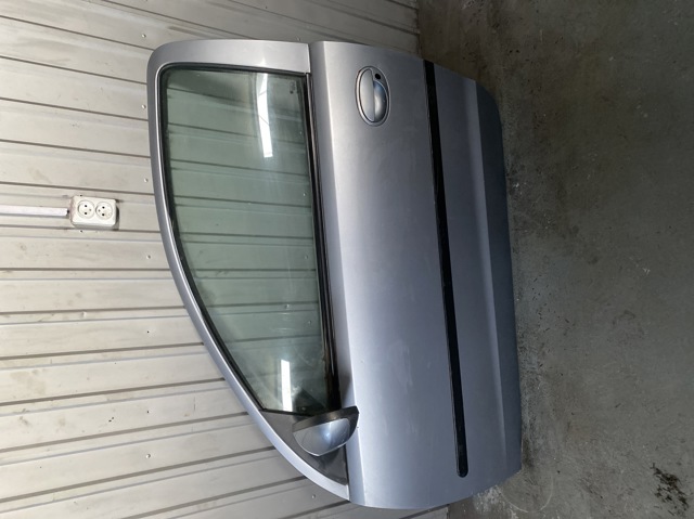 Передняя левая дверь 24407635 OPEL