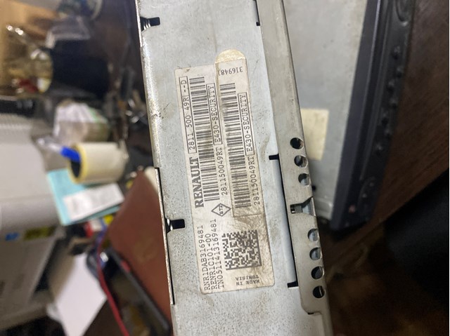 RENAULT 281150049R Магнитола в наличии Полтава