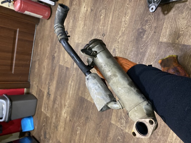 FORD 2S7Q9F464AB Радиатор системы EGR в наличии Львов