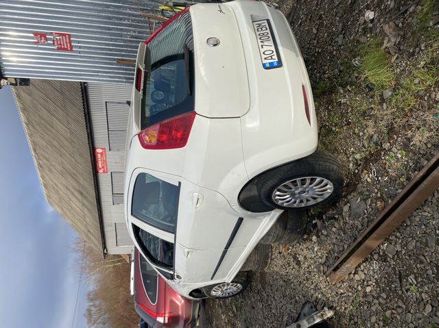 Вал рулевой колонки 51831004 FIAT