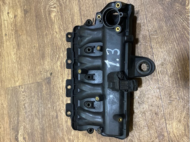 Впускной коллектор 55230898 FIAT