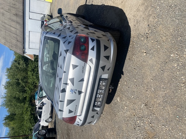 Бампер задний 7410V3 PEUGEOT