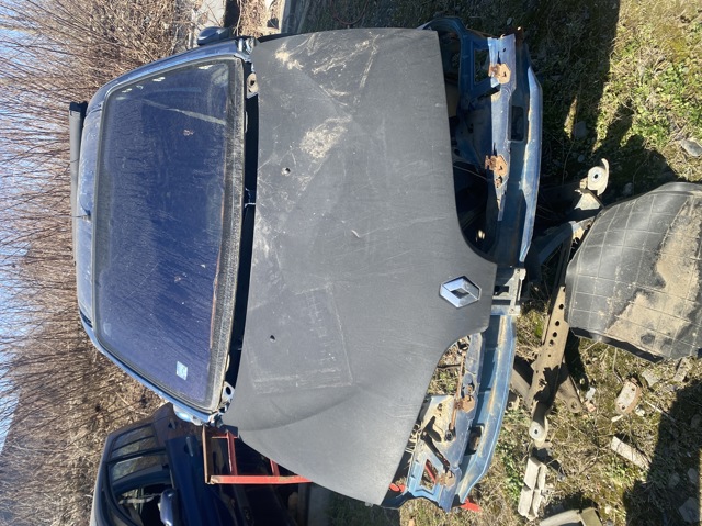 Капот двигателя 7751472130 RENAULT