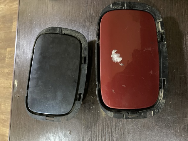 Корпус заливной горловины топливного бака 8200002163 RENAULT